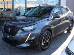 Grigio Usata 2021 Peugeot 2008 Active SUV | 14.990 € (Buon prezzo)