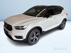 Bianco pastello Usata 2018 Volvo XC40 R-Design SUV | 23.000 € (Buon prezzo)