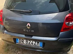 Usata 2008 Renault Clio II Due volumi | 2790 € (Buon prezzo)