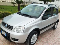 Argento Usata 2007 Fiat Panda 4x4 Climbing Due volumi | 4000 € (Buon prezzo)