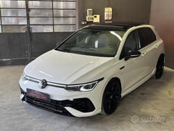 Bianco Usata 2021 VW Golf VIII R Tre volumi | 33.900 € (Buon prezzo)