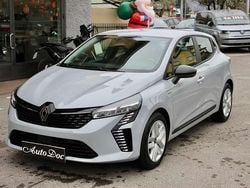 Grigio Usata 2025 Renault Clio V Evolution Tre volumi | 14.800 € (Ottimo prezzo)