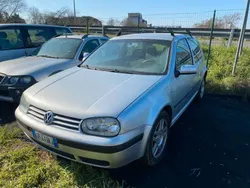 Argento Usata 2004 VW Golf IV Comfortline Tre volumi | 1300 € (Super prezzo)