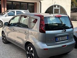 Grigio Usata 2013 Nissan Note Tre volumi | 3800 € (Buon prezzo)