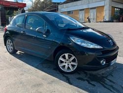 Nero Usata 2006 Peugeot 207 Due volumi | 3000 € (Buon prezzo)