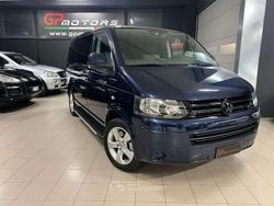 Blu/azzurro Usata 2011 VW Multivan Furgone | 19.990 € (Ottimo prezzo)