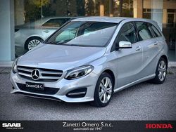 Argento Usata 2017 Mercedes B180 Business Monovolume | 16.500 € (Cara)