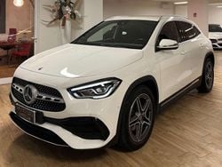 Bianco Usata 2022 Mercedes GLA200 Premium SUV | 34.700 € (Buon prezzo)
