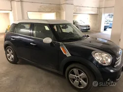 Blu/azzurro Usata 2016 Mini Cooper D Countryman SUV | 10.500 € (Buon prezzo)