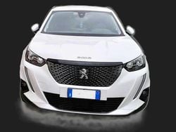 Bianco Usata 2021 Peugeot 2008 Allure SUV | 16.000 € (Buon prezzo)