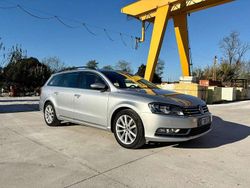 Argento Usata 2014 VW Passat Comfortline Station wagon | 8500 € (Buon prezzo)