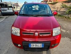 Rosso Usata 2010 Fiat Panda 4x4 Climbing Due volumi | 6300 € (Buon prezzo)
