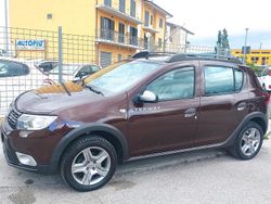Marrone Usata 2017 Dacia Sandero Stepway Due volumi | 6490 € (Buon prezzo)
