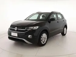 Deep black perlato Usata 2023 VW T-Cross Style SUV | 19.500 € (Buon prezzo)