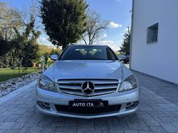 Grigio Usata 2008 Mercedes C220 Avantgarde Tre volumi | 6500 € (Buon prezzo)