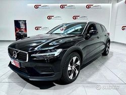 Nero Usata 2022 Volvo V60 CC Plus Station wagon | 26.890 € (Buon prezzo)