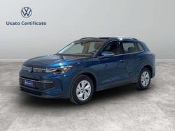 Nightshade blue metallizzato Usata 2024 VW Tiguan Life SUV | 33.900 € (Buon prezzo)