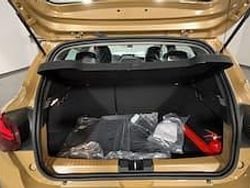 Beige safari Nuova 2025 Dacia Sandero Extreme Due volumi | 17.600 € (Buon prezzo)