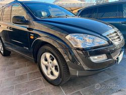 Nero Usata 2009 Ssangyong (KGM) Kyron SUV | 5800 €
