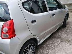 Usata 2010 Suzuki Alto Comfort Due volumi | 2500 € (Buon prezzo)
