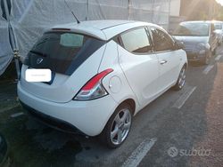 Bianco Usata 2011 Lancia Ypsilon Due volumi | 6000 € (Molto cara)