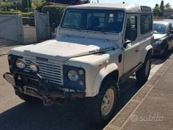 Bianco Usata 1992 Land Rover Defender SUV | 9000 €