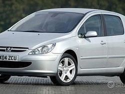Grigio Usata 2002 Peugeot 307 Tre volumi | 500 € (Ottimo prezzo)