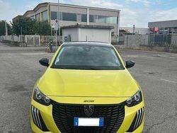 Usata 2024 Peugeot 208 Due volumi | 15.000 € (Buon prezzo)