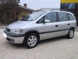 Grigio Usata 2002 Opel Zafira Comfort Monovolume | 2450 € (Cara)