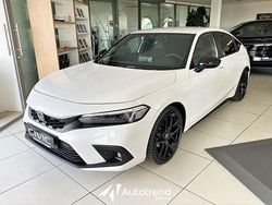 Bianco Nuova 2025 Honda Civic Hybrid Tre volumi | 33.000 € (Buon prezzo)