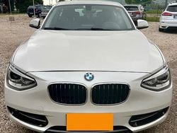 Bianco Usata 2015 BMW 118 Sport Line Due volumi | 13.500 € (Buon prezzo)