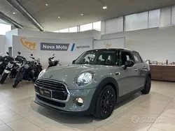 Grigio Usata 2018 Mini Cooper D Hype Due volumi | 16.999 € (Buon prezzo)