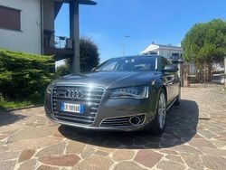 Grigio Usata 2012 Audi A8L W12 Tre volumi | 27.000 €
