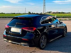 Nero Usata 2019 Mercedes A180 Due volumi | 22.000 € (Molto cara)