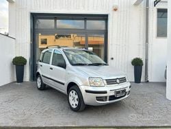 Grigio Usata 2009 Fiat Panda Tre volumi | 4300 € (Buon prezzo)