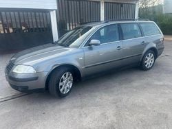 Grigio Usata 2002 VW Passat Station wagon | 1700 € (Buon prezzo)