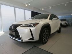 Bianco Usata 2022 Lexus UX 250h SUV | 24.090 € (Buon prezzo)