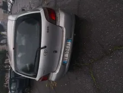 Usata 2001 Toyota Yaris Sol Tre volumi | 1100 € (Super prezzo)