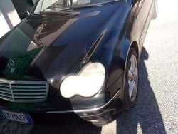 Usata 2004 Mercedes C220 Elegance Tre volumi | 1200 € (Ottimo prezzo)