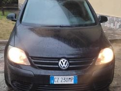 Nero Usata 2006 VW Golf Plus Cross Monovolume | 2300 € (Buon prezzo)