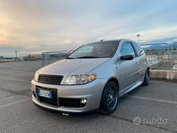 Usata 2005 Fiat Punto Due volumi | 5200 €