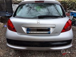 Grigio Usata 2009 Peugeot 307 Tre volumi | 3000 € (Molto cara)