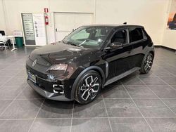 Nero Usata 2025 Renault 5 E-Tech Komfort Due volumi | 29.490 € (Ottimo prezzo)