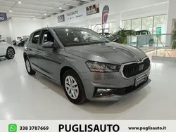 Grigio Usata 2024 Skoda Fabia SE L Tre volumi | 16.400 € (Buon prezzo)