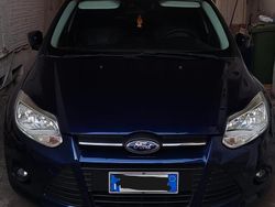Blu Usata 2013 Ford Focus Tre volumi | 8500 € (Molto cara)