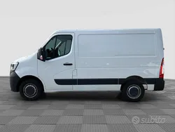 Bianco Usata 2022 Renault Master T28 Monovolume | 21.900 € (Cara)