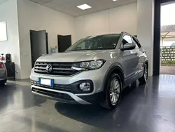 Reflex silver Usata 2023 VW T-Cross Style SUV | 17.900 € (Buon prezzo)