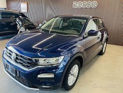 Blu/azzurro Usata 2020 VW T-Roc Style SUV | 18.400 € (Buon prezzo)
