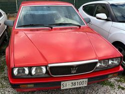 Rosso Usata 1991 Maserati 422 Tre volumi | 6000 €