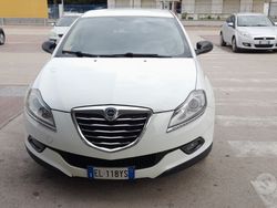 Bianco Usata 2012 Lancia Delta Due volumi | 3800 € (Cara)